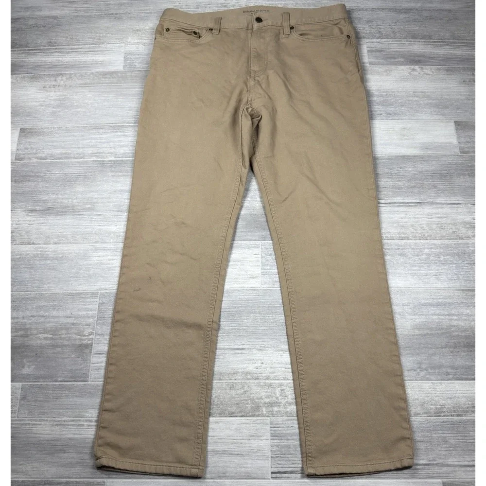 Banana Republic Traveler Pants 35 x 32 Slim Fit Khaki Stretch‎ Chino Men's Beige
